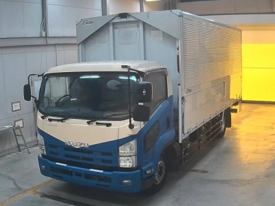 ISUZU FORWARD