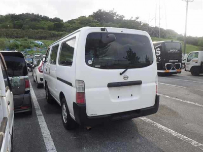 NISSAN CARAVAN