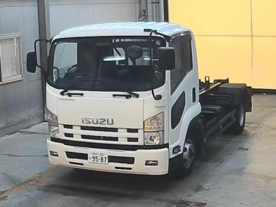 ISUZU FORWARD