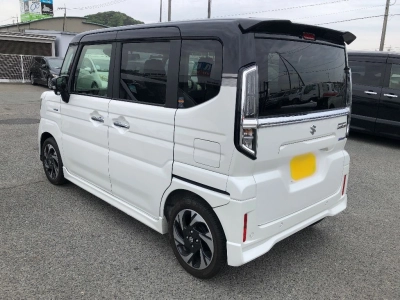 SUZUKI SPACIA CUSTOM
