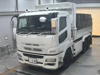 MITSUBISHI FUSO