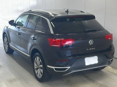 VOLKSWAGEN T-ROC