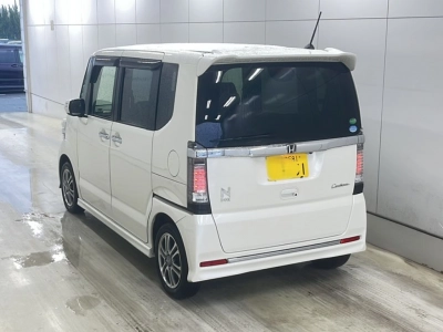 HONDA N BOX CUSTOM