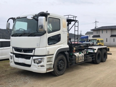 MITSUBISHI FUSO SUPER GREAT