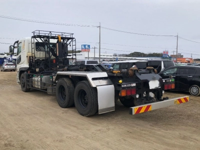 MITSUBISHI FUSO SUPER GREAT