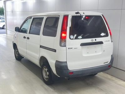 TOYOTA LITE ACE VAN