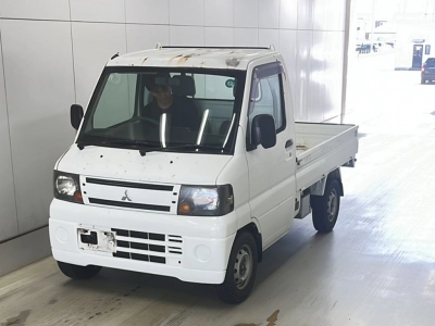 MITSUBISHI MINICAB TRUCK