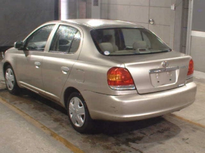 TOYOTA PLATZ