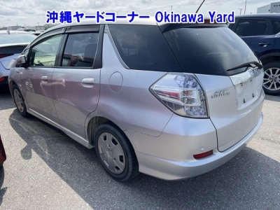 HONDA FIT SHUTTLE HYBRID