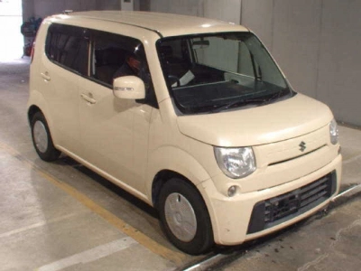 SUZUKI MRWAGON