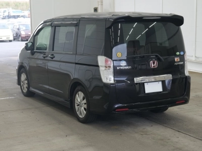 HONDA STEPWGN SPADA