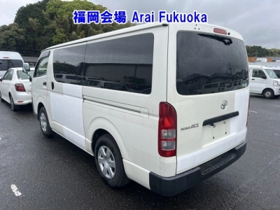 TOYOTA REGIUS ACE