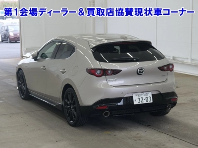 MAZDA MAZDA3 FASTBACK