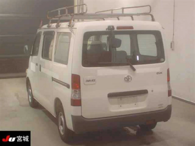 TOYOTA TOWN ACE VAN