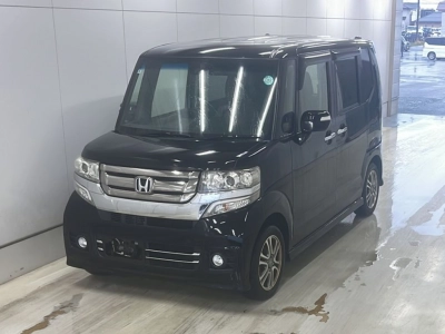 HONDA N BOX CUSTOM