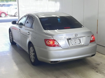 TOYOTA MARK X