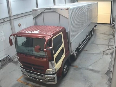 MITSUBISHI FUSO