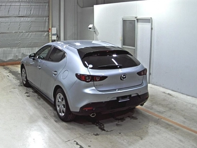 MAZDA MAZDA3 FASTBACK