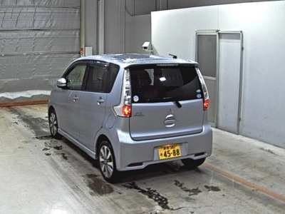 MITSUBISHI EK CUSTOM