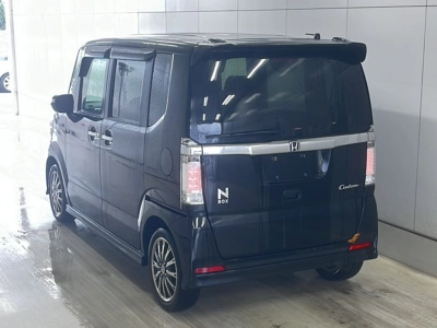 HONDA N BOX CUSTOM