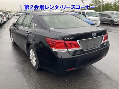 TOYOTA CROWN HYBRID