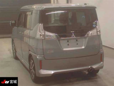 MITSUBISHI DELICA D:2