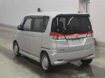 MITSUBISHI DELICA D:2