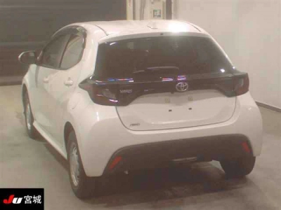 TOYOTA YARIS