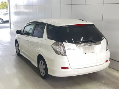 HONDA FIT SHUTTLE