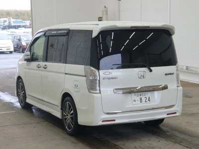 HONDA STEPWGN SPADA