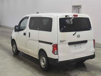 NISSAN NV200 VANETTE VAN