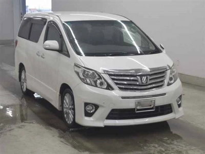 TOYOTA ALPHARD