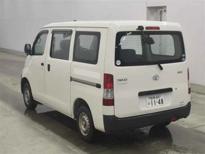 TOYOTA TOWN ACE VAN