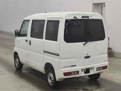 MITSUBISHI MINICAB MIEV