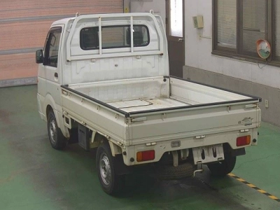 SUZUKI CARRY TRUCK