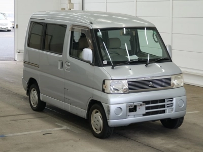 MITSUBISHI TOWN BOX