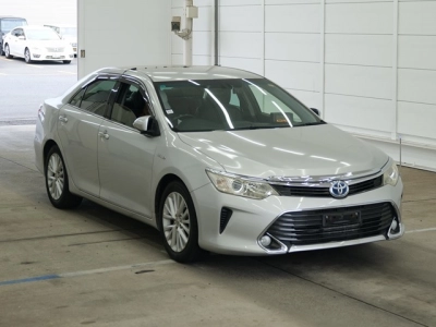 TOYOTA CAMRY