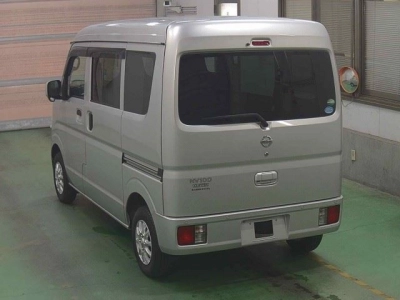 NISSAN NV100 CLIPPER