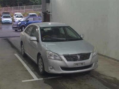 TOYOTA PREMIO