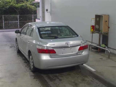 TOYOTA PREMIO