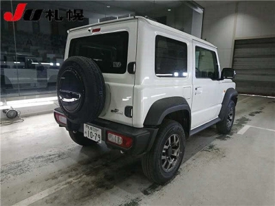 SUZUKI JIMNY SIERRA