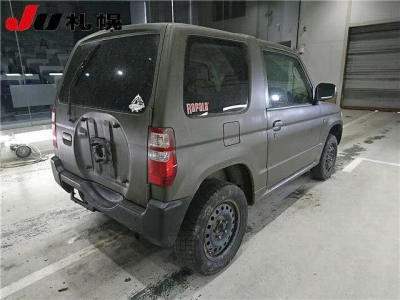 MITSUBISHI PAJERO MINI
