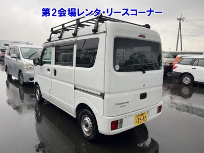 MITSUBISHI MINICAB