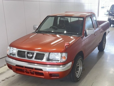 NISSAN DATSUN