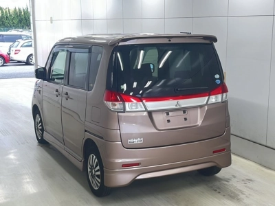 MITSUBISHI DELICA D:2