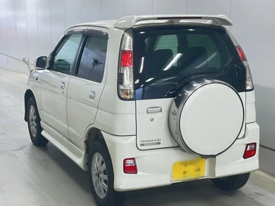 DAIHATSU TERIOS KID