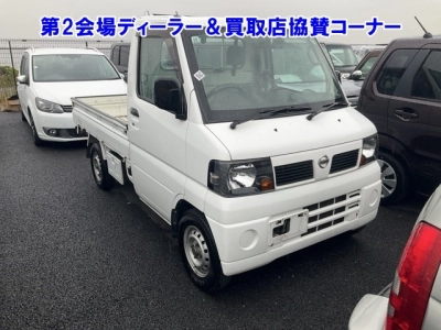 NISSAN CLIPPER