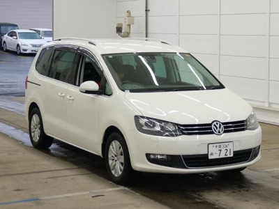 VOLKSWAGEN SHARAN