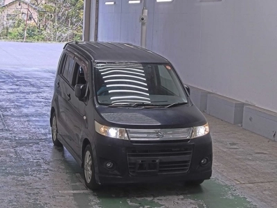SUZUKI WAGON R STINGRAY