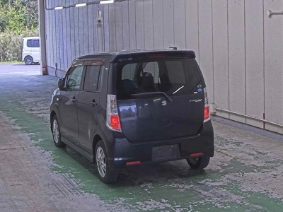 SUZUKI WAGON R STINGRAY